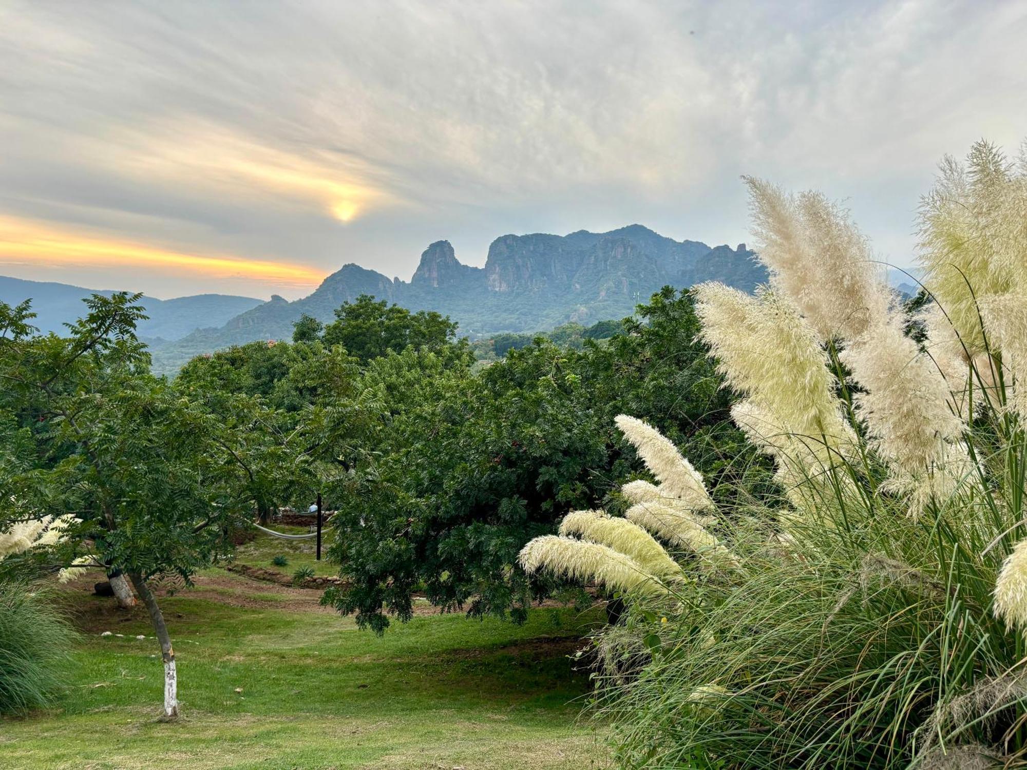 Amara Tepoztlan Villa ภายนอก รูปภาพ